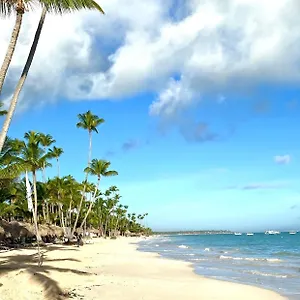 https://beach-and-pool-corales.comcaribbean.com